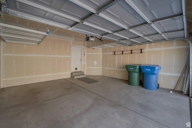 2185 W Crestview Dr, Lehi, UT 84043 - garage featuring a garage door opener