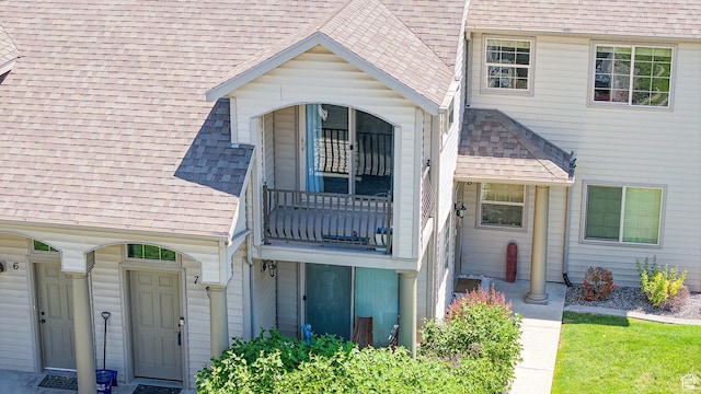 2515 W 450 S Unit 7, Springville, UT 84663 - property entrance featuring roof with shingles