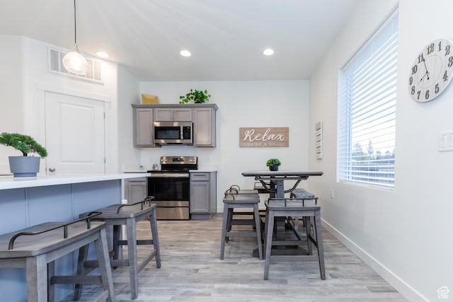 356 W Oregon Trail Dr Unit 100, Garden City, UT 84028 - dining room featuring light wood finished floors, recessed lighting, and baseboards