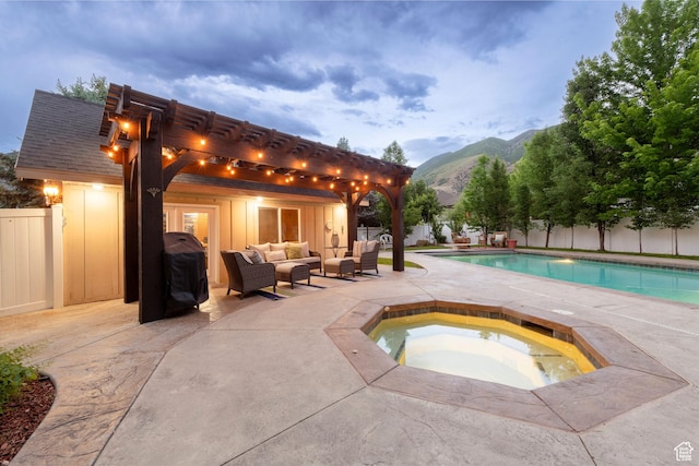 13279 S Berry Ln, Draper, UT 84020 - view of pool featuring an in-ground hot tub, a mountain view, an outdoor living space, a patio, and a pergola