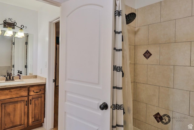 692 E 5020 N, Enoch, UT 84721 - full bath with vanity and a shower with shower curtain