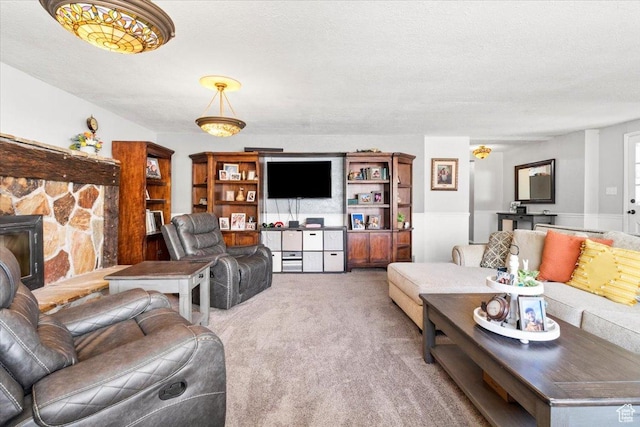 125 W 300 S, Ephraim, UT 84627 - living room featuring light carpet and a textured ceiling