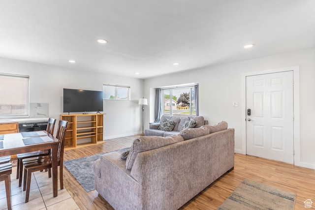 425 W 600 N, Orem, UT 84057 - living room with light wood finished floors, recessed lighting, and baseboards