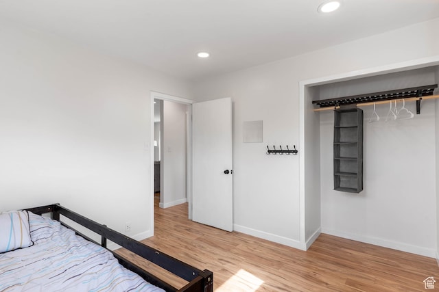 425 W 600 N, Orem, UT 84057 - bedroom with light wood-style flooring, baseboards, recessed lighting, and a closet