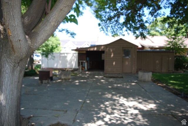 385 E 300 N, Spanish Fork, UT 84660 - view of front facade with an outdoor structure
