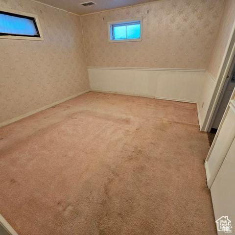 385 E 300 N, Spanish Fork, UT 84660 - below grade area with carpet and wallpapered walls