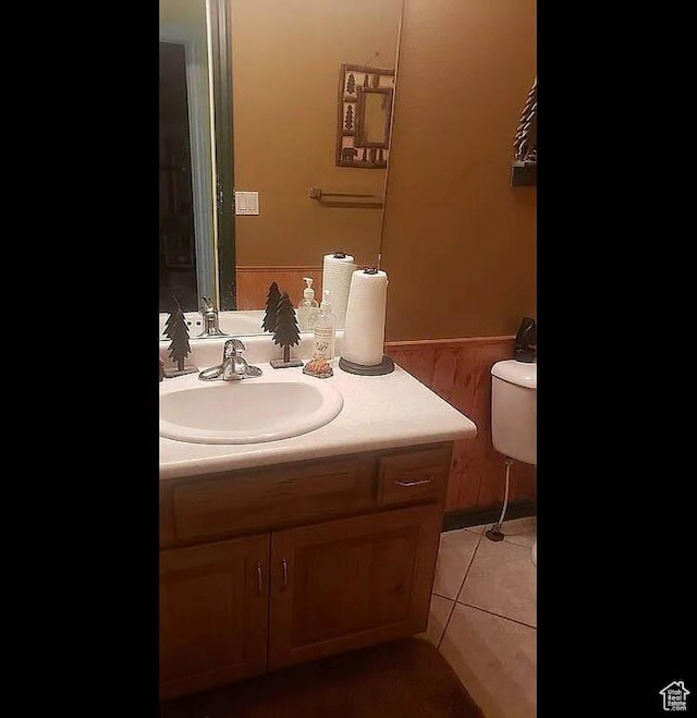 1559 S 2950 W, Vernal, UT 84078 - bathroom featuring vanity, toilet, and tile patterned flooring
