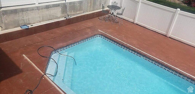 1559 S 2950 W, Vernal, UT 84078 - view of swimming pool with a swimming pool