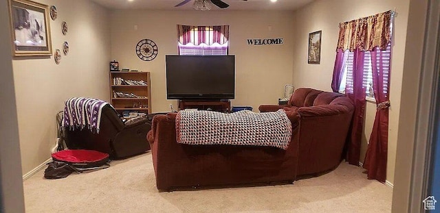1559 S 2950 W, Vernal, UT 84078 - living area with light carpet and ceiling fan