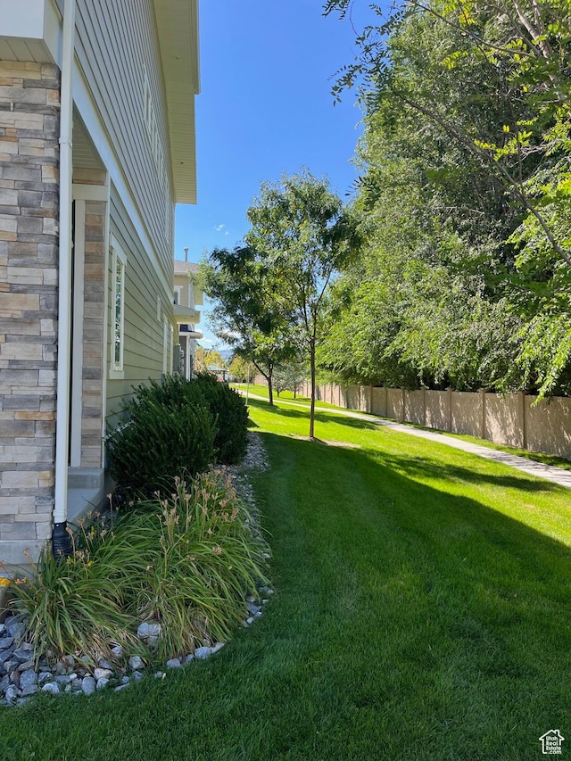 9681 S Zakro Ln, South Jordan, UT 84095 - view of yard
