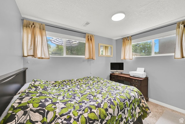 490 N 300 E, Kaysville, UT 84037 - bedroom featuring a textured ceiling and baseboards