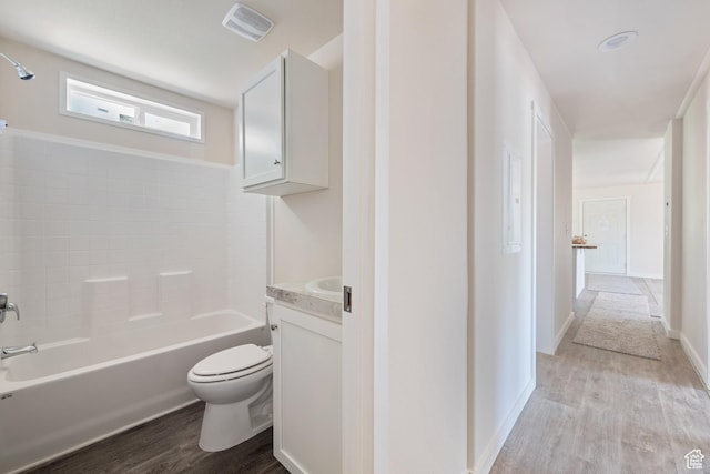 30 N 100 W, Parowan, UT 84761 - bathroom with toilet, wood finished floors, vanity, and baseboards