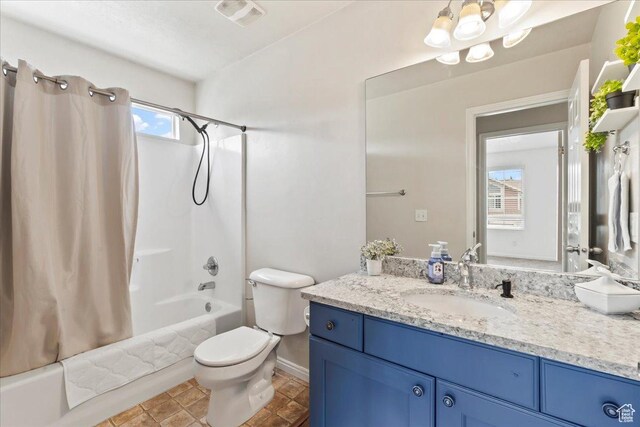 2167 E Eagle Chase Dr, Draper Ut Cnty, UT 84020 - bathroom with vanity, shower / tub combo with curtain, toilet, and baseboards