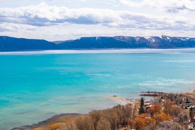 2555 N Bear Lake Blvd, Garden City, UT 84028