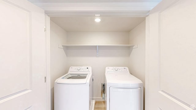 585 W 1420 S, Spanish Fork, UT 84660 - washroom featuring washer and clothes dryer