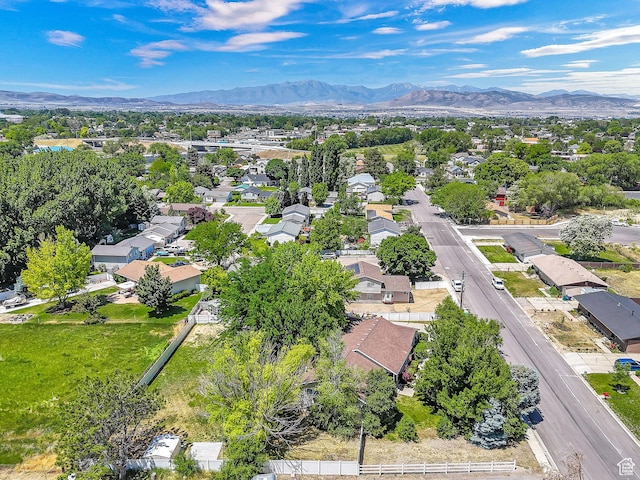 850 E 760 N, Lehi, UT 84043 - aerial perspective of suburban area with a mountain backdrop