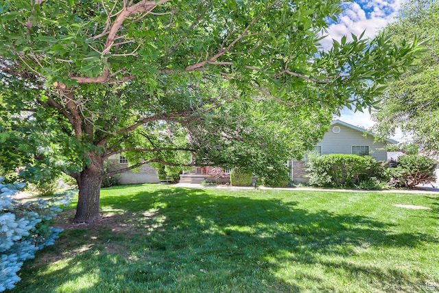 850 E 760 N, Lehi, UT 84043 - view of grassy yard