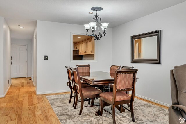 48 W 300 S Unit 1803N, Salt Lake City, UT 84101 - dining space featuring a chandelier, light wood-style flooring, baseboards, and recessed lighting