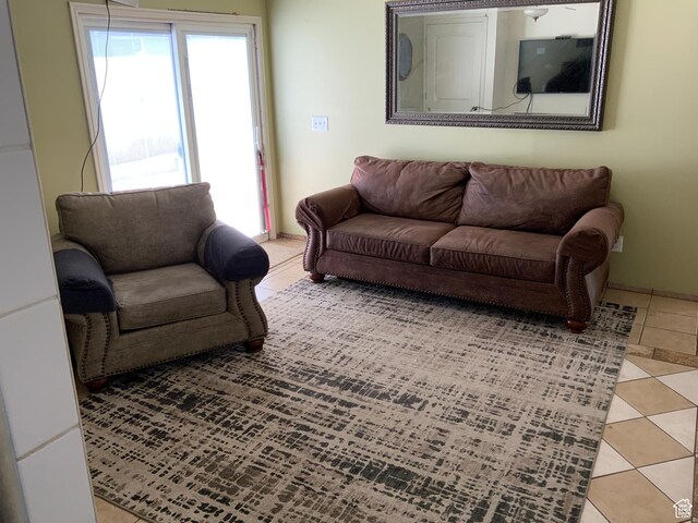 955 N Catherine St, Salt Lake City, UT 84116 - living area with light tile patterned flooring