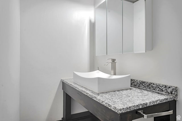 2101 W 325 S, Mapleton, UT 84664 - bathroom with vanity