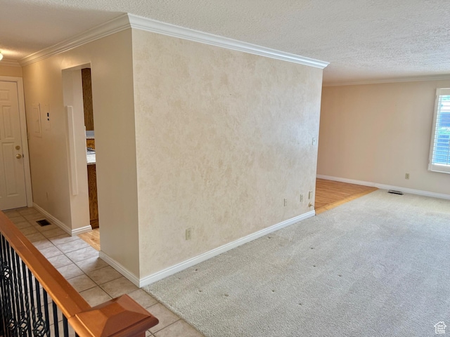 5253 S 2150 W, Roy, UT 84067 - unfurnished room featuring ornamental molding, baseboards, and light tile patterned flooring