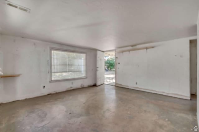 160 E 230 N, Tooele, UT 84074 - view of garage