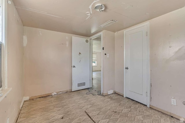 160 E 230 N, Tooele, UT 84074 - unfurnished room with baseboards