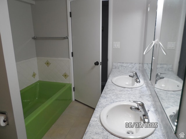 288 W 775 N, Logan, UT 84321 - full bath with a bathtub and double vanity