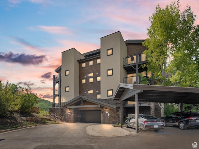 6749 N 2200 W Unit B-303, Park City, UT 84098 - view of property at dusk