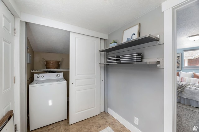 1860 S 800 E, Salt Lake City, UT 84105 - laundry area with washer / dryer and a textured ceiling