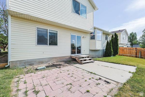 755 E 890 N, Tooele, UT 84074 - back of property with a patio area