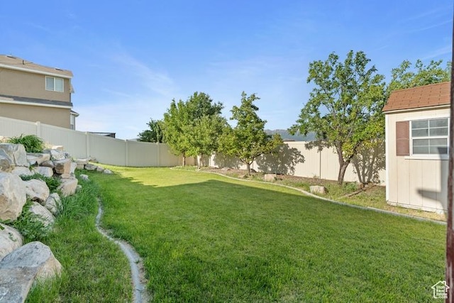 3972 S Lake Vista Dr, Saratoga Springs, UT 84045 - view of yard with an outbuilding