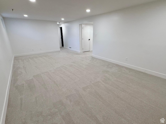 573 E 1600 S, Bountiful, UT 84010 - empty room featuring recessed lighting, light carpet, and baseboards