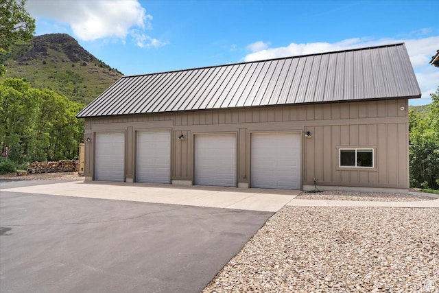 145 N 10450 E, Huntsville, UT 84317 - detached garage with a mountain view