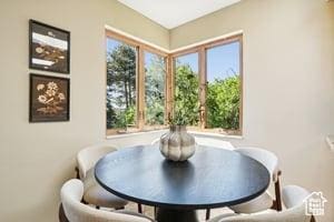 3525 E Ceres Dr S, Millcreek, UT 84124 - view of dining area