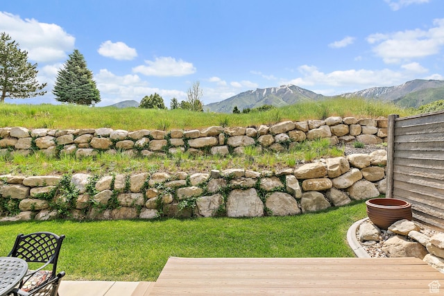 88 N Parkside Loop W, Elk Ridge, UT 84651 - view of grassy yard featuring a mountain view