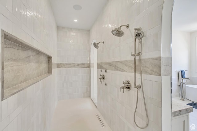 423 S 150 E, Mapleton, UT 84664 - bathroom featuring tiled shower
