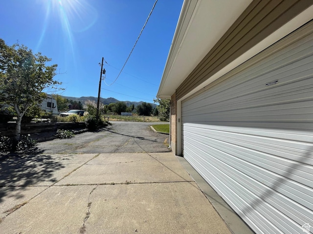 975 S Canyon Breeze E, Draper, UT 84020 - view of property exterior featuring a mountain view