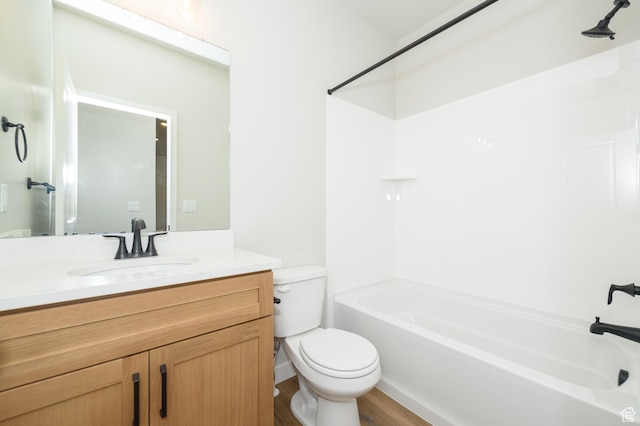 166 N Husker Ln, Saratoga Springs, UT 84045 - bathroom featuring toilet, tub / shower combination, vanity, and wood finished floors