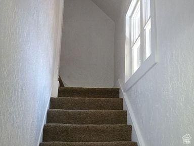 827 E 26th St, Ogden, UT 84401 - stairway featuring vaulted ceiling