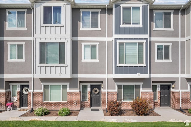 1871 S 1030 W, Orem, UT 84058 - multi unit property featuring brick siding and board and batten siding