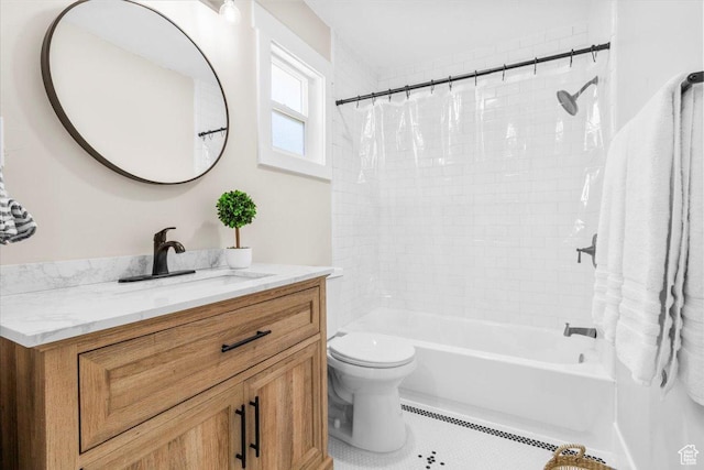 496 N 500 E, Nephi, UT 84648 - full bath with vanity, toilet, shower / bath combo, and tile patterned floors
