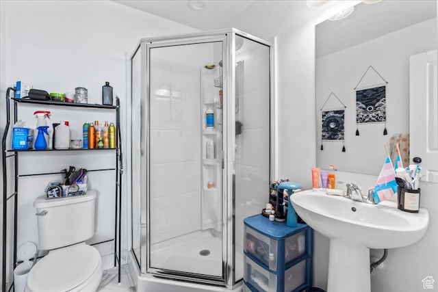 10849 S Lake Run Rd Unit 187, South Jordan, UT 84009 - bathroom with a stall shower and toilet