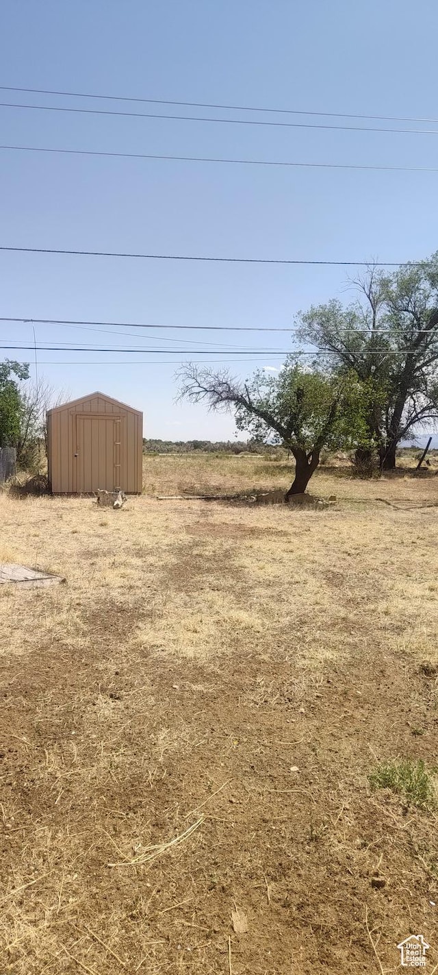 138 W Geneva Dr, East Carbon, UT 84520 - view of yard with a view of countryside