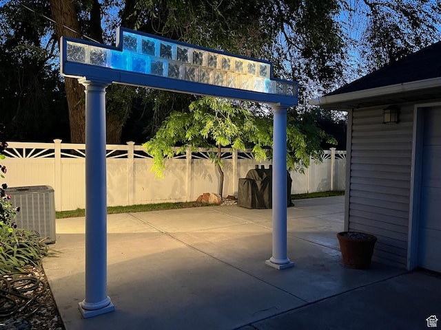 632 W 200 N, Salt Lake City, UT 84116 - view of patio