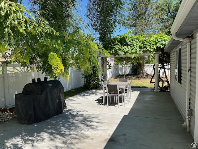 632 W 200 N, Salt Lake City, UT 84116 - fenced backyard with outdoor dining area, a patio area, and a grill