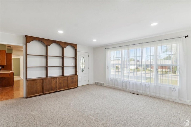 920 N 200 W, Bountiful, UT 84010 - empty room with recessed lighting, light colored carpet, and baseboards
