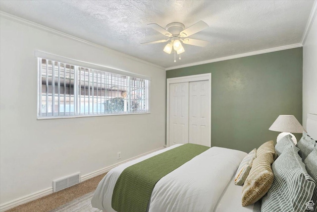 920 N 200 W, Bountiful, UT 84010 - bedroom with carpet floors, ornamental molding, a closet, baseboards, and a textured ceiling