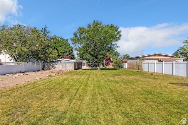 920 N 200 W, Bountiful, UT 84010 - view of yard