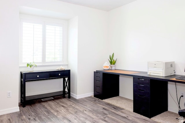 964 W Vahe St, Draper, UT 84020 - office space with light wood-type flooring and baseboards